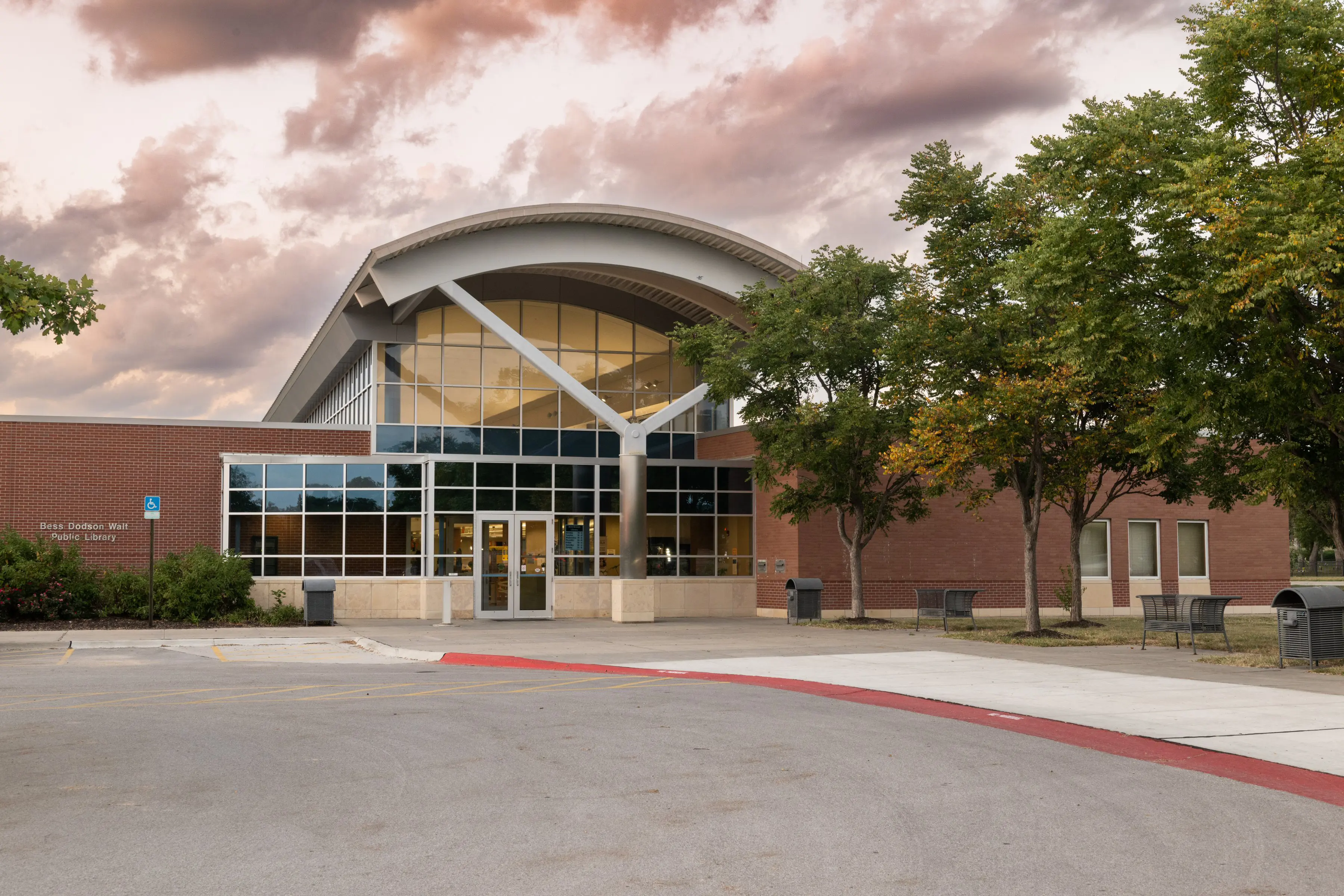 Locations and Hours Lincoln City Libraries