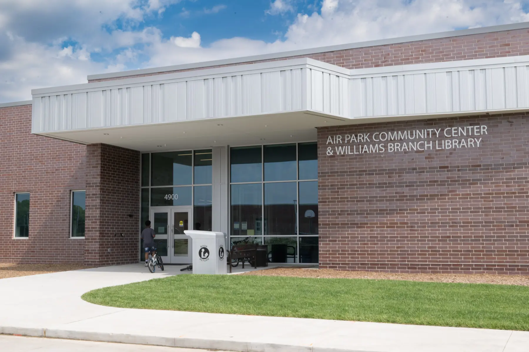 Locations and Hours Lincoln City Libraries